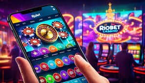 Layar permainan virtual dengan kontrol lengkap disertai latar gelap bergaya futuristik
